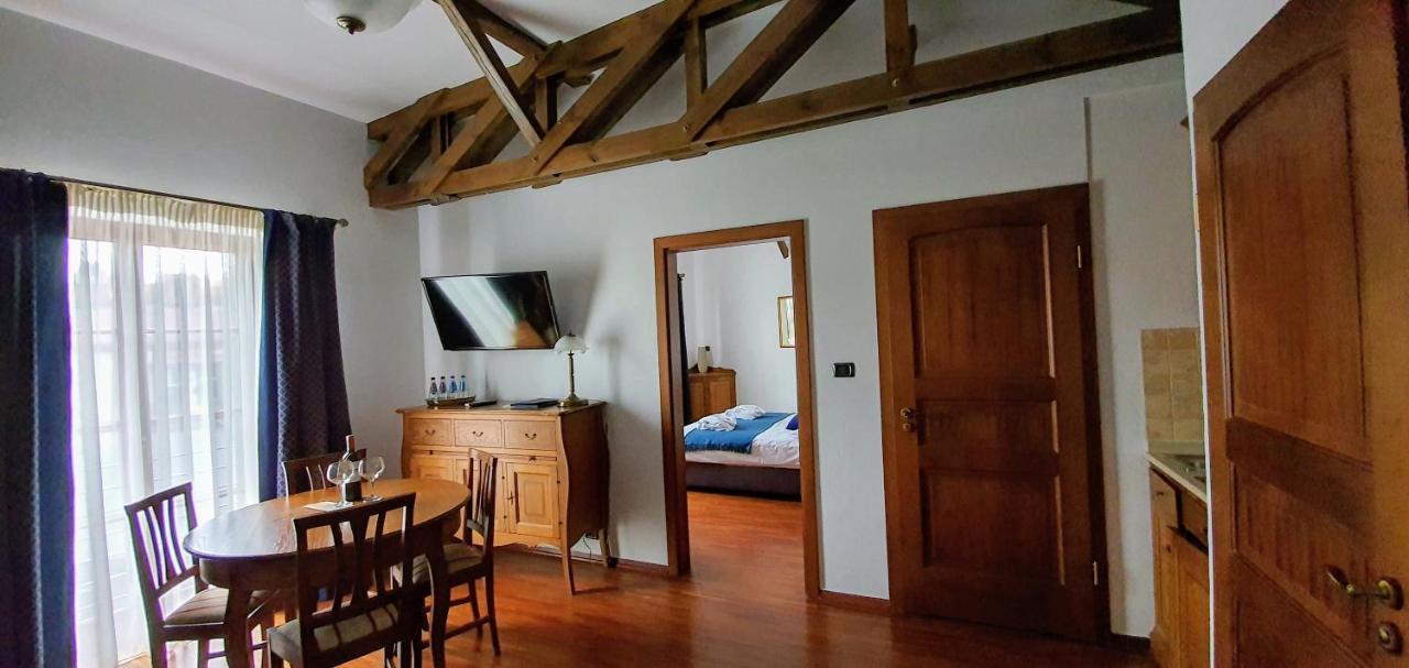 Aparthotel Hornigold "W Zielonej Kamienicy" Katowice Ngoại thất bức ảnh