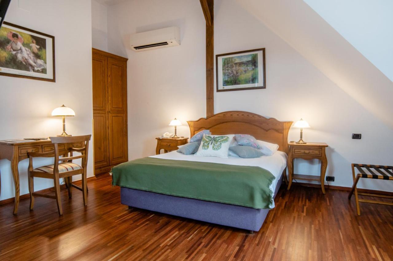 Aparthotel Hornigold "W Zielonej Kamienicy" Katowice Ngoại thất bức ảnh