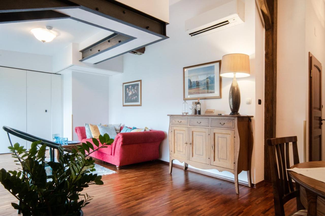 Aparthotel Hornigold "W Zielonej Kamienicy" Katowice Ngoại thất bức ảnh