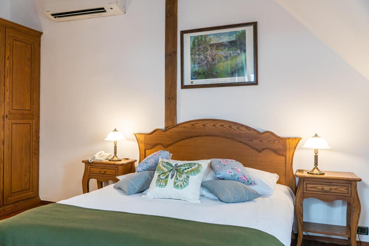 Aparthotel Hornigold "W Zielonej Kamienicy" Katowice Ngoại thất bức ảnh