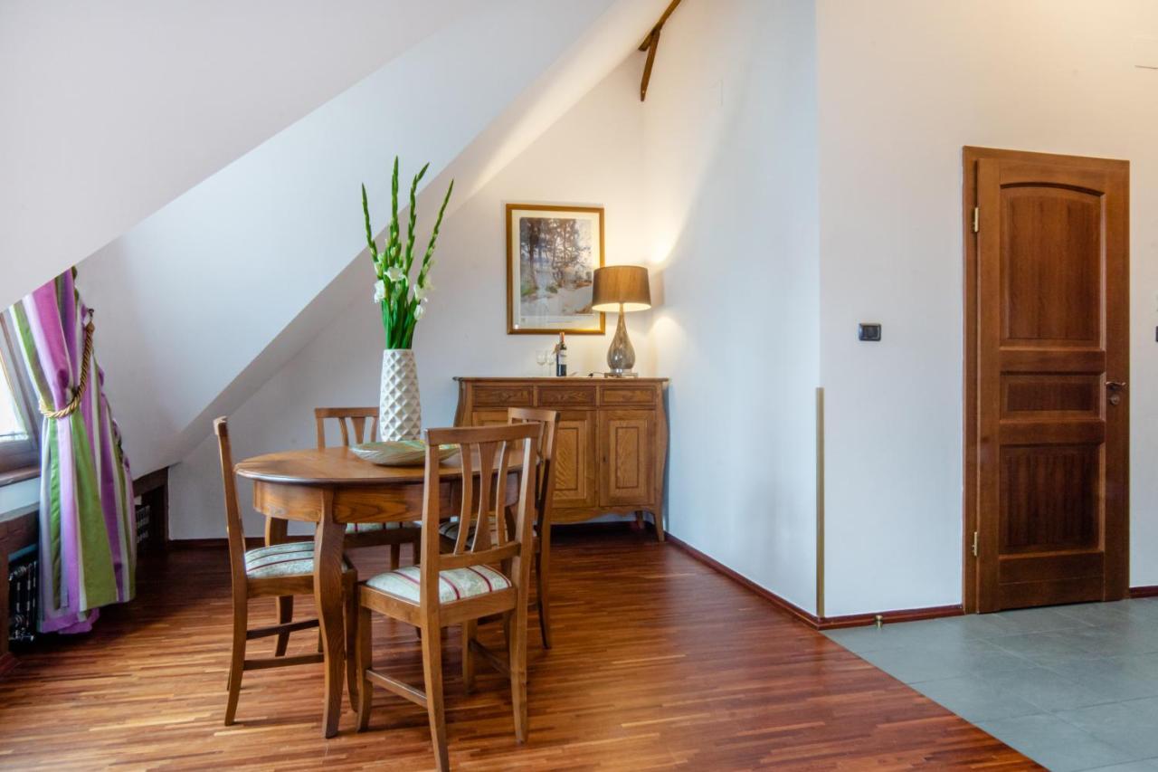 Aparthotel Hornigold "W Zielonej Kamienicy" Katowice Ngoại thất bức ảnh